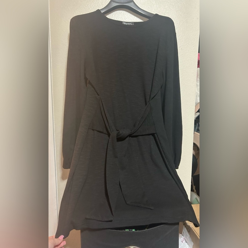 Pretty Garden Long Sleeve front/back tie midi dress- size xl